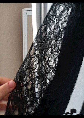 40 Beden siyah Renk Siyah Dantelli Şık Bluz