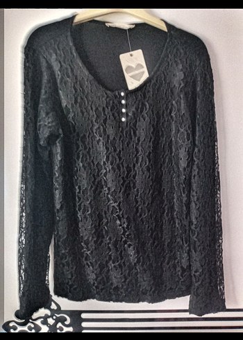 LC Waikiki Siyah Dantelli Şık Bluz