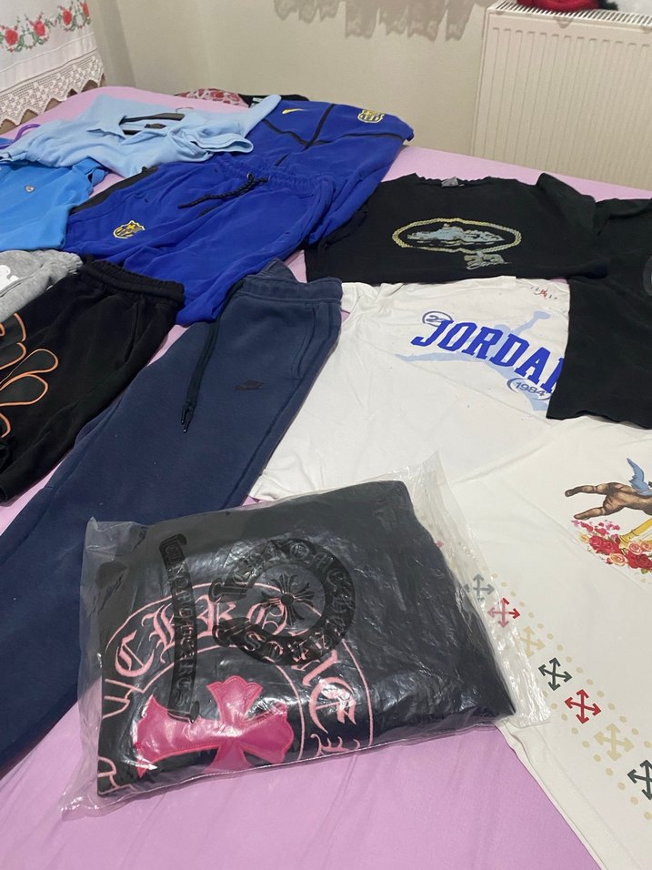 İsteyene toplu satılır isteyene tekli fiyatları dmden konuşulur - Görsel 2