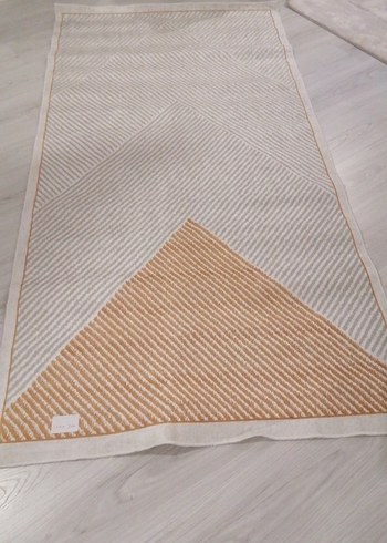 100x200 dot Kaymaz taban halı