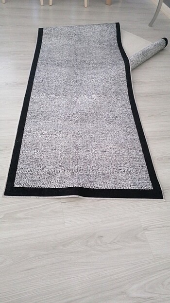 Kaymaz taban halı 80 x300
