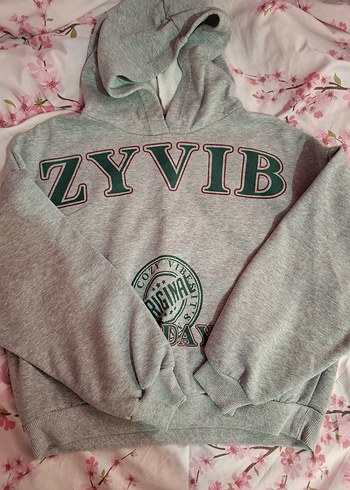 Gri Kapüşonlu Kadın Sweatshirt