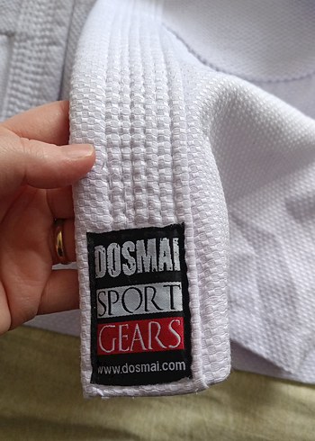8 Yaş Beden judo takımı kemersizdir iyi durumda