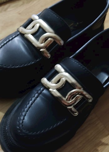 Siyah Gold Tokalı Kadın Loafer Ayakkabı - Görsel 3