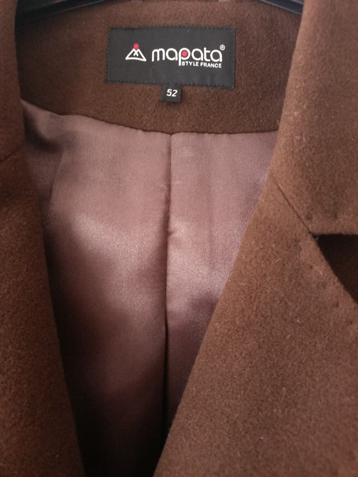 Kahverengi Düğmeli Uzun Kadın Kaban - Görsel 3