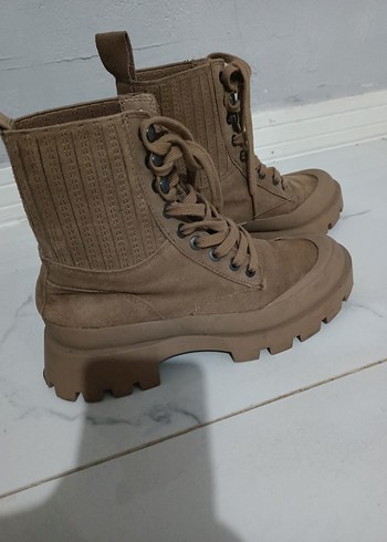 Zara Kahverengi Süet Kadın Bot - Görsel 4