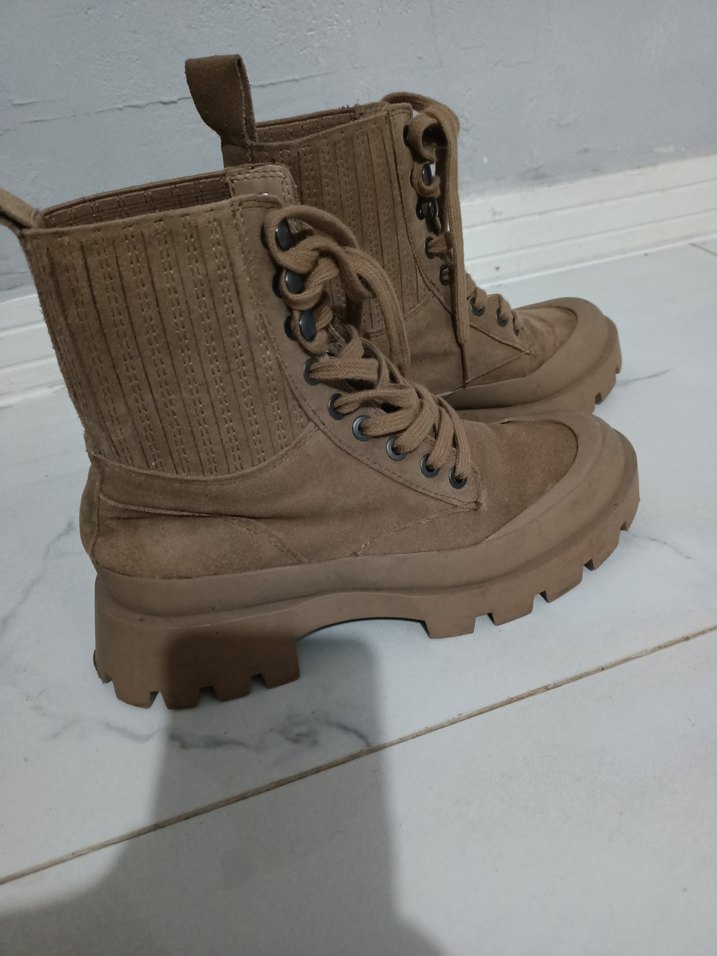 Zara Kahverengi Süet Kadın Bot - Görsel 4