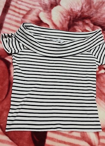 xl Beden Madonna kayık yaka tshirt