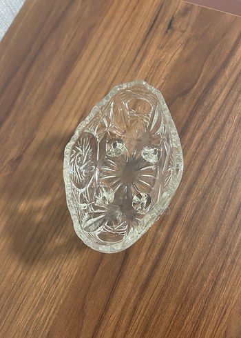  Beden Cam şekerlik uzunluk 13 cm En 9 cm yükseklik 7.5 cm