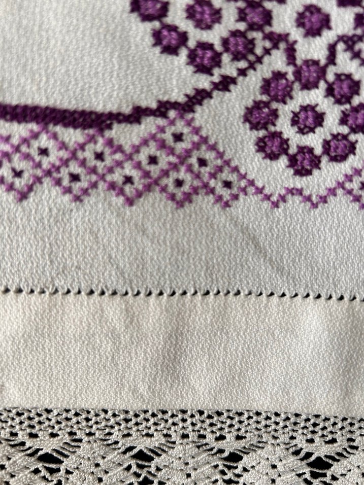 Kaneviçe ve dantelli muz ketene işlenmiş parçaların devamı var - Görsel 4