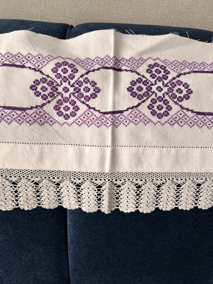 Kaneviçe ve dantelli muz ketene işlenmiş parçaların devamı var - Görsel 5