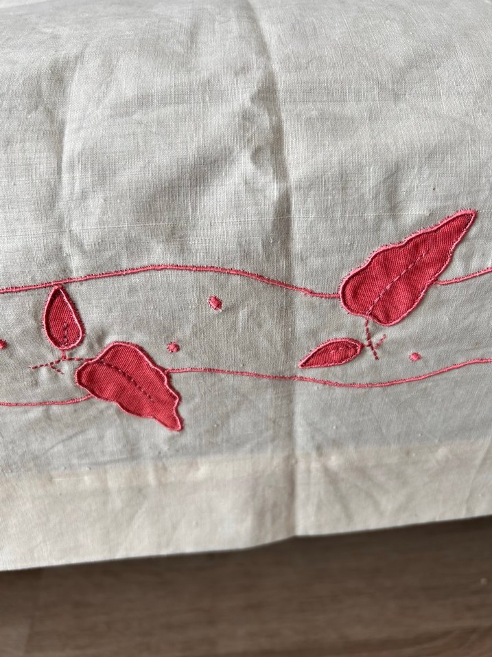 Nakışlı Aplike elişi tek parça 205 x 70 cm temiz - Görsel 4