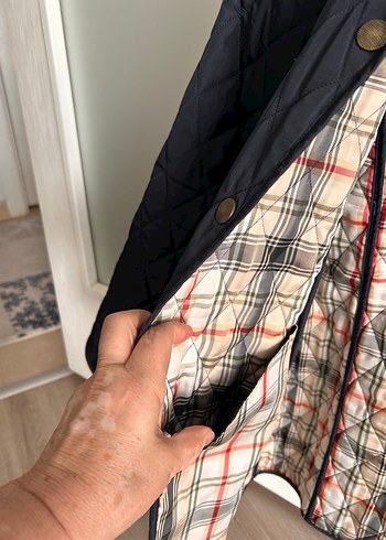 Boynerin Selen marka Kadın lacivert kaban boy 84 cm az giyilmiş - Görsel 3