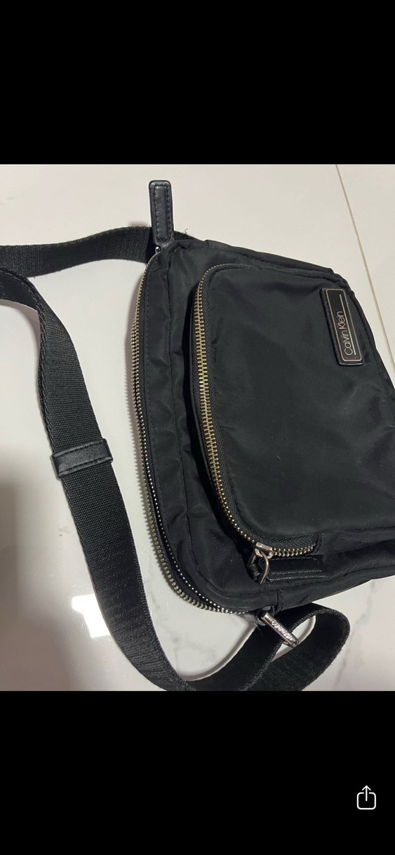 Kadın Siyah  Çapraz Çanta temiz az kullanılmış sağlam - Görsel 4