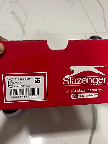 37 Beden siyah Renk Slazenger orjinal marka sıfır etiketli kutulu ürün