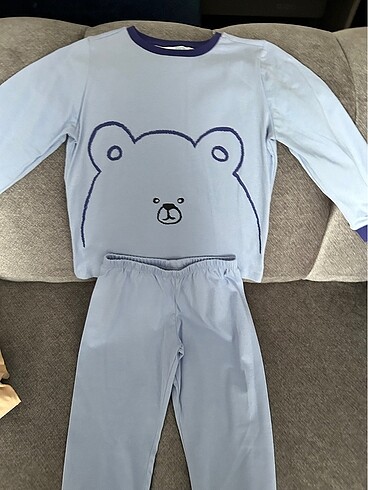 Penti sıfır etiketli 3? 4 yaş arası çocuk pijama takımı