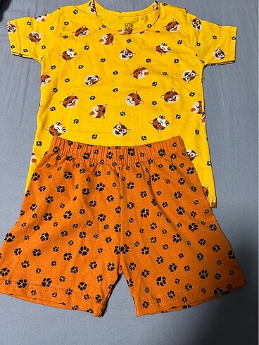 Sıfır paketli erkek çocuk şortlu pijama takımı