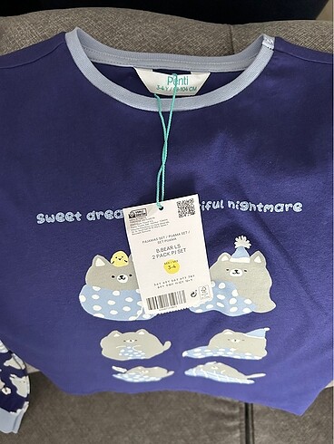4 Yaş Beden lacivert Renk Penti sıfır etiketli takım çocuk pijama 3 ve 4 yaş arası