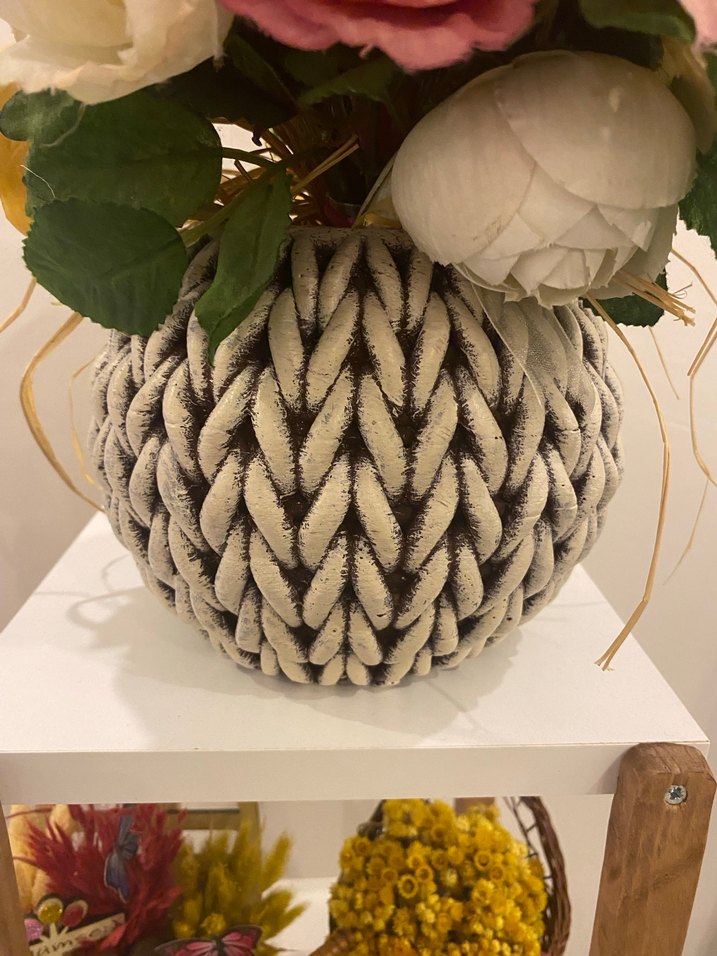 Bej Örgü Desenli Vazo - Görsel 4