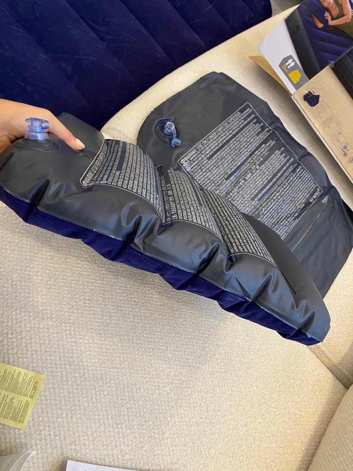 Lacivert Şişme Yastık - Görsel 4