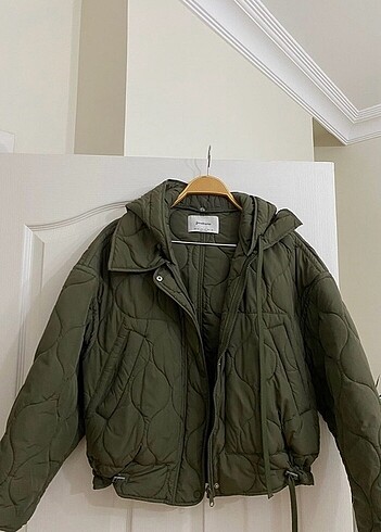 Stradivarius Kapitone Mont