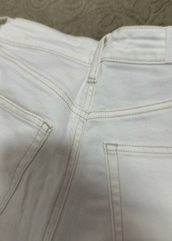 Beyaz Kadın Midi Kot Pantolon - Görsel 6