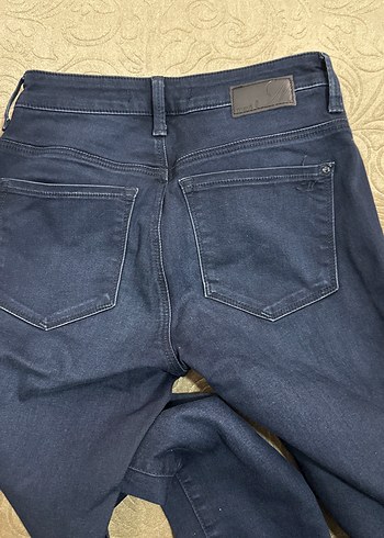 Lacivert Kemerli Kadın Kot Pantolon - Görsel 3