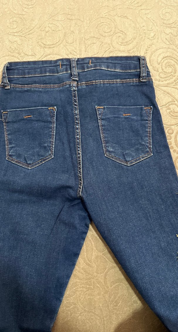 Nakışlı ve Bağcıklı Mavi Kadın Kot Pantolon - Görsel 3