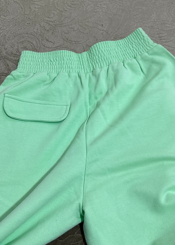 Yeşil Düğmeli Kadın Eşofman Altı - Görsel 4