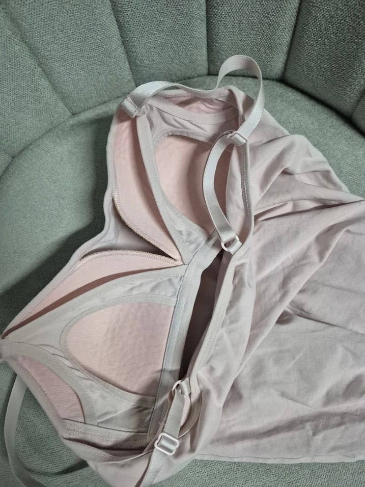 Gri ve Pembe Hamile ve Emzirme Sütyenleri - Görsel 3