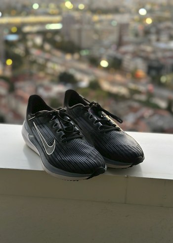 Nike Spor Ayakkabı - Görsel 4