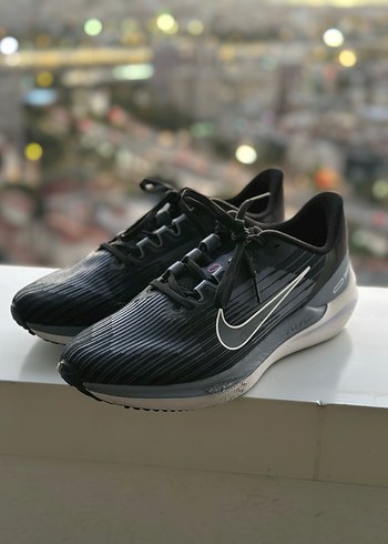 Nike Spor Ayakkabı - Görsel 2