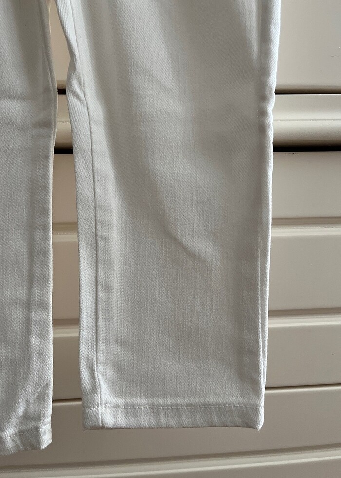 Beyaz kot - Görsel 2