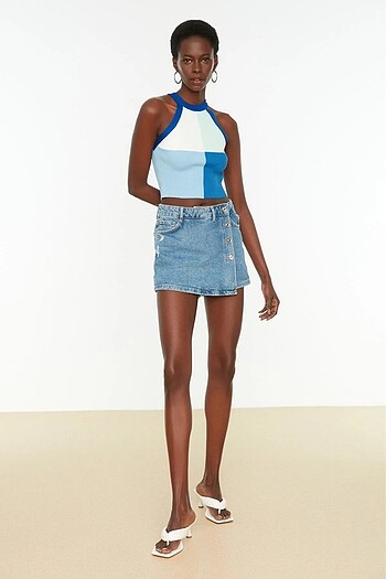 Trendyol & Milla TRENDYOLMİLLA MAVİ CROP RENK BLOKLU TRİKO