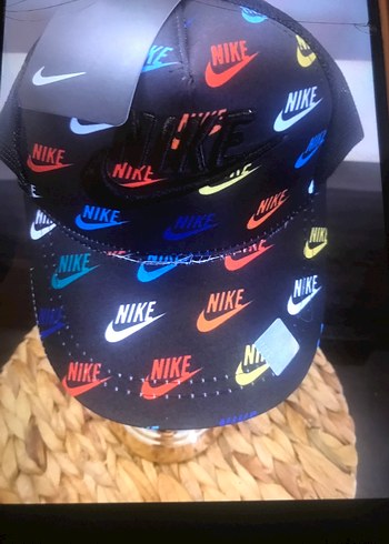 Nike Cok Renkli Erkek Spor Sapka
