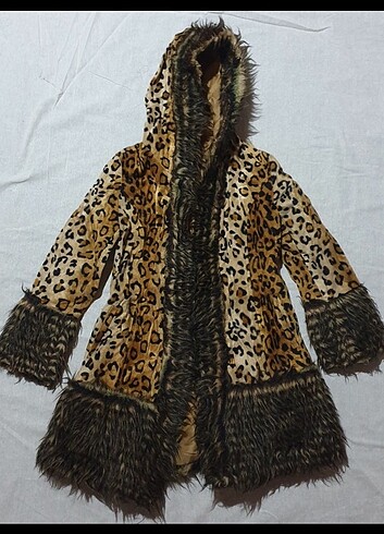 Leopar Desen Tüylü Kaban