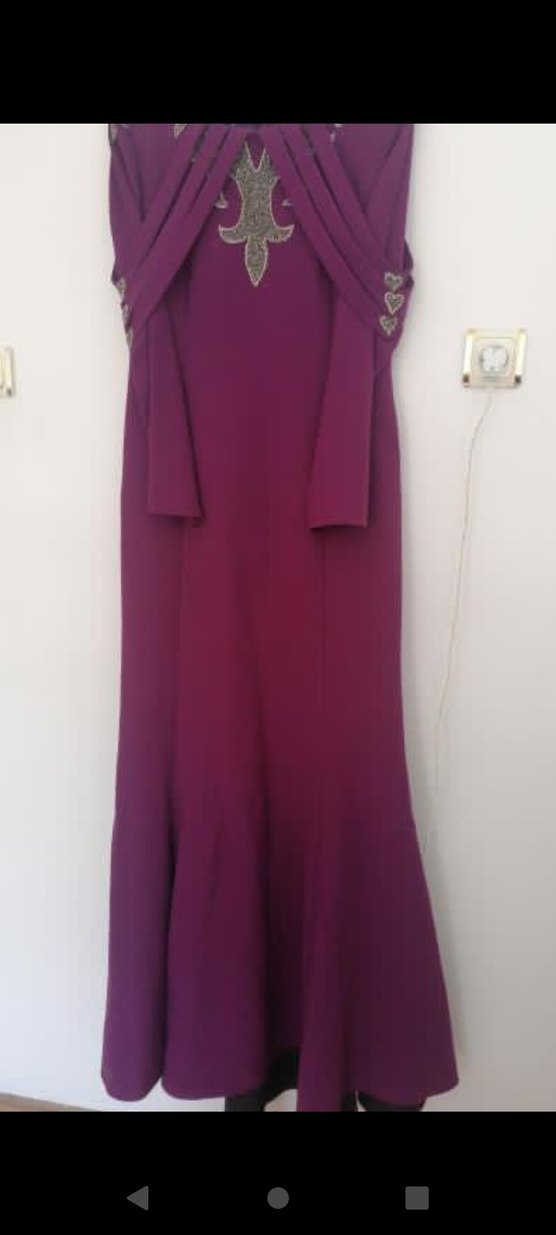 Mor İşlemeli Uzun Drapeli Straplez Kadın Abiye - Görsel 2