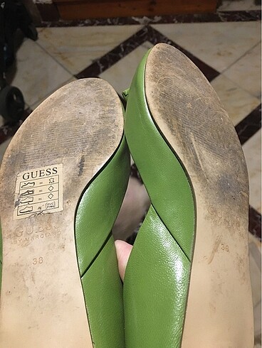 38 Beden Guess Babet