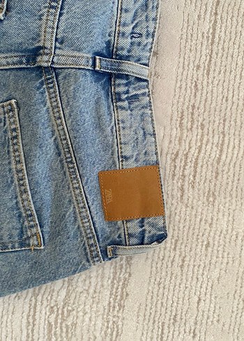 36 Beden mavi Renk Zara jean pantolon