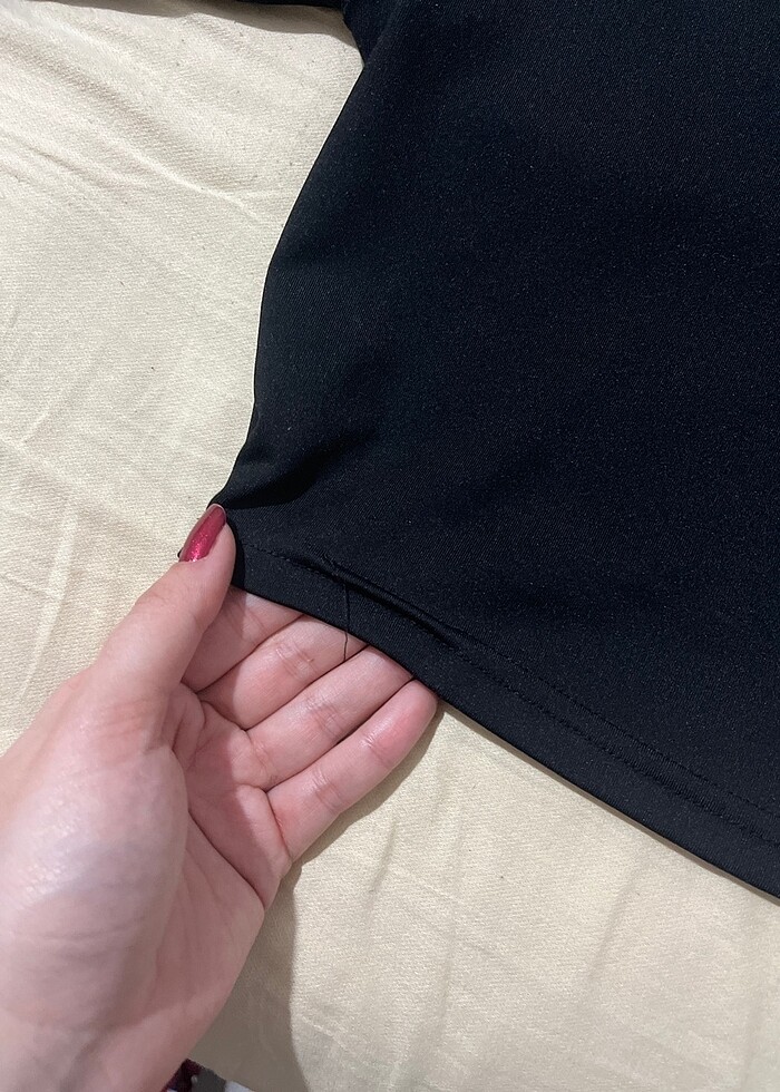 Siyah crop üst - Görsel 4