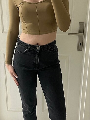 Trendyol & Milla Siyah Yüksek Bel Mom Jean