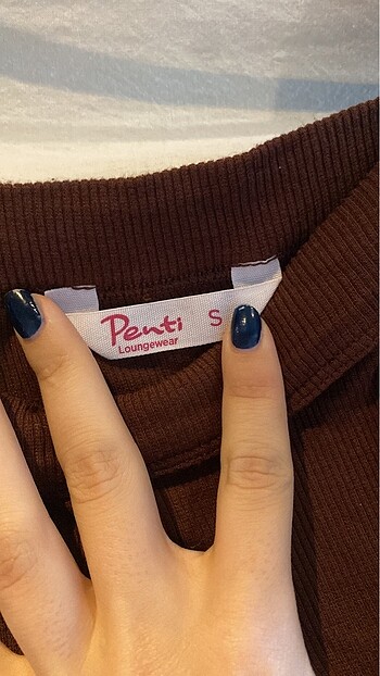 Penti penti kahverengi crop