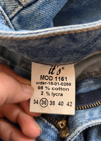 36 Beden Boncuk Detaylı Mavi Kot Şort