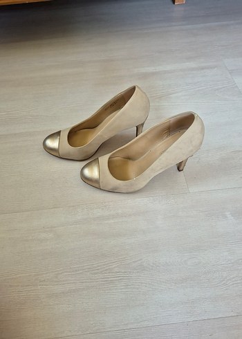 37 Beden ten rengi Renk Bej Süet Stiletto Topuklu Kadın Ayakkabı