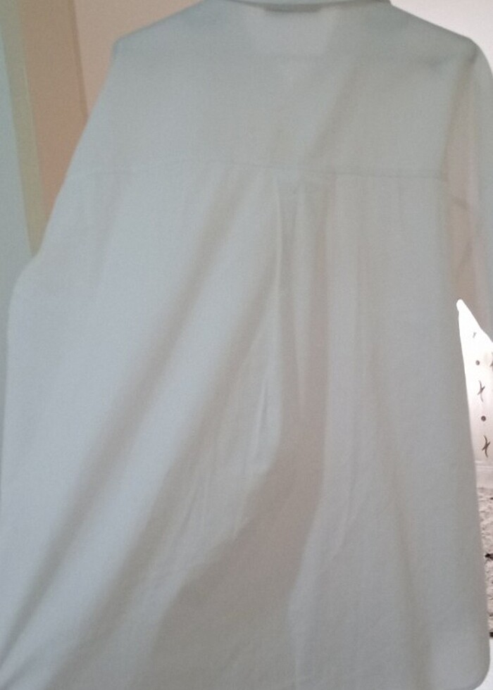 Ürün yeni tek bir defa giyildi ve bir kere yıkanıp ütülendi - Görsel 2