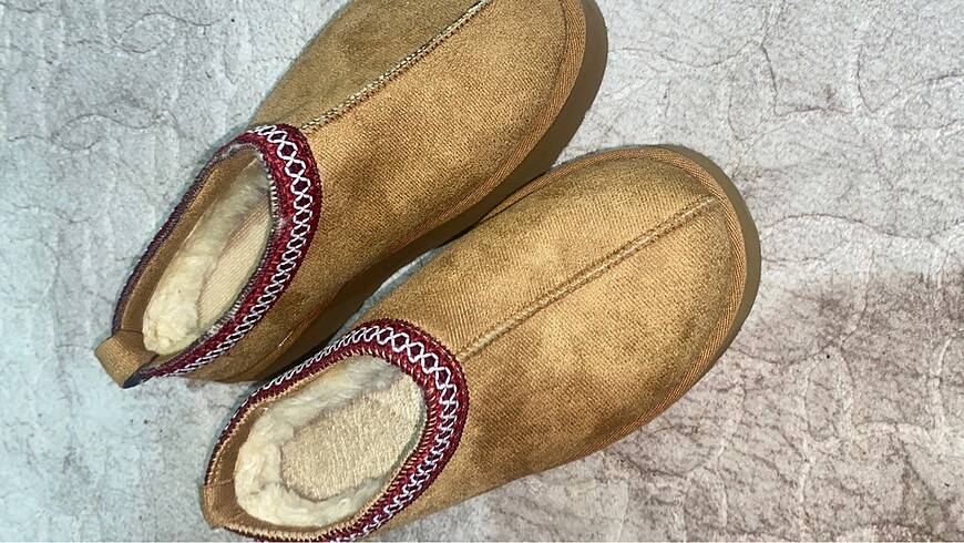 Ugg Terlik