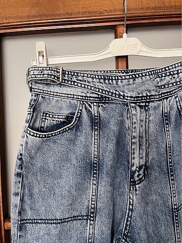 38 Beden Trendyol yüksek bel kemerli jean pantolon