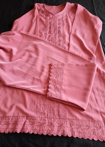 Pembe Uzun Nakışlı Kadın tesettür ikili takm