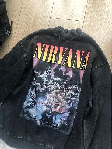 Nirvana sweatshirt