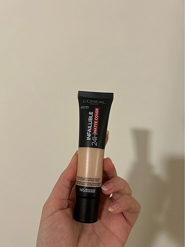 Loreal paris fondöten 145